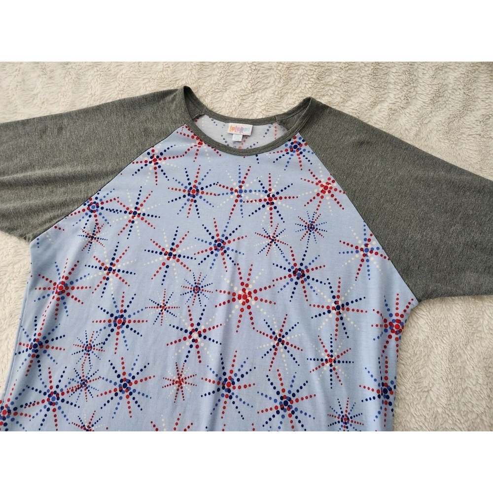 LuLaRoe Women's 2XL Baseball Tee Shirt Light Blue Red White Starburst Print
